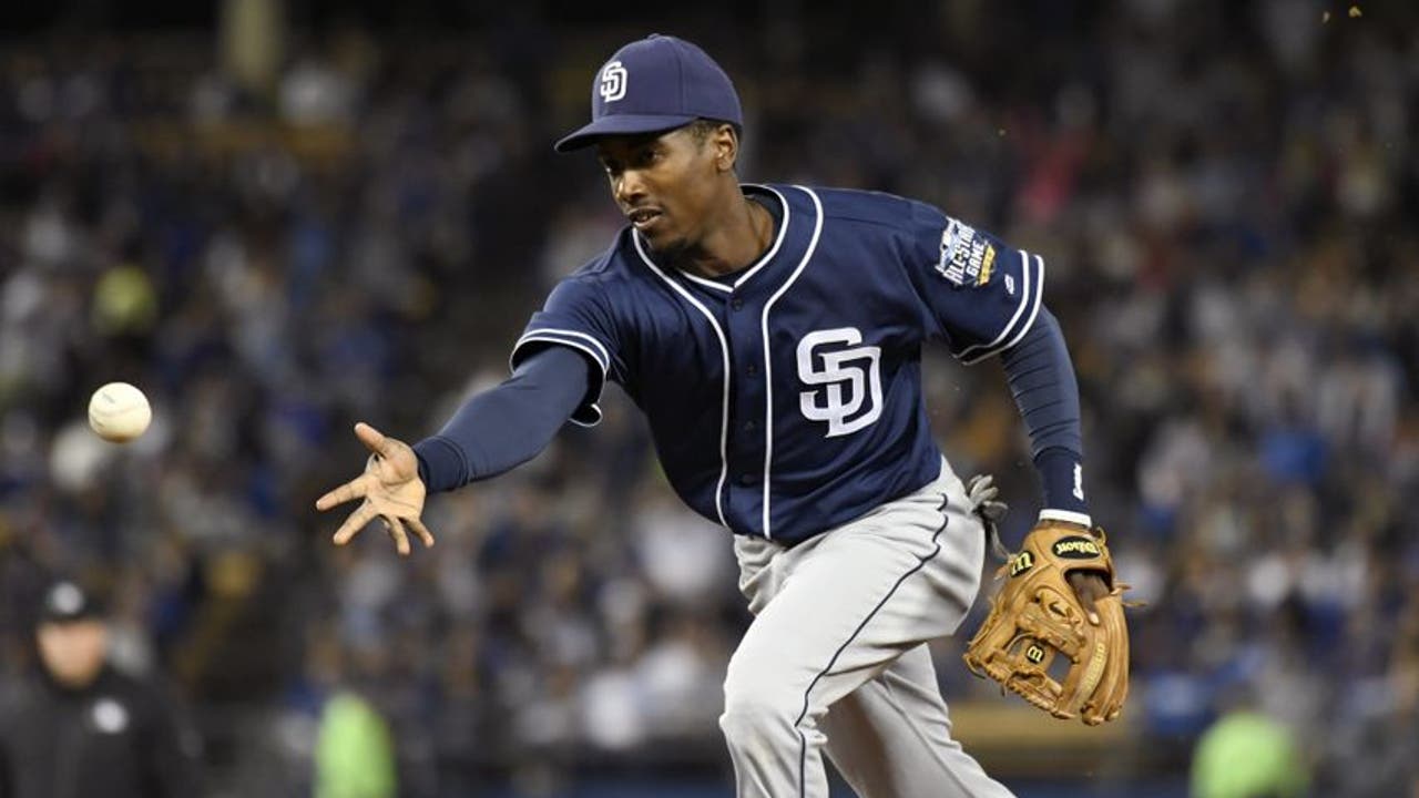 Chicago Cubs add depth by signing INF Jemile Weeks, several others
